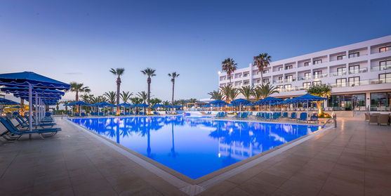 Preview image from photo shoot of the day