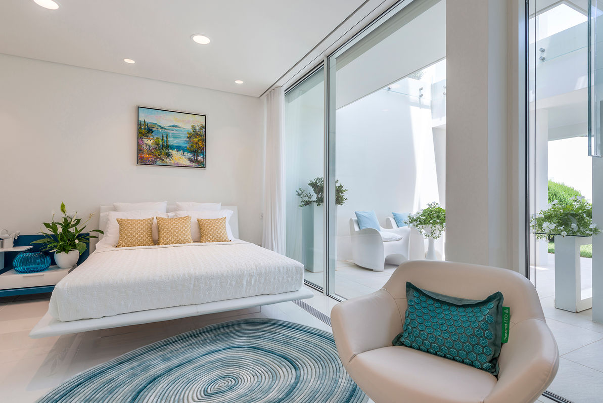 800_8094 post web.jpg