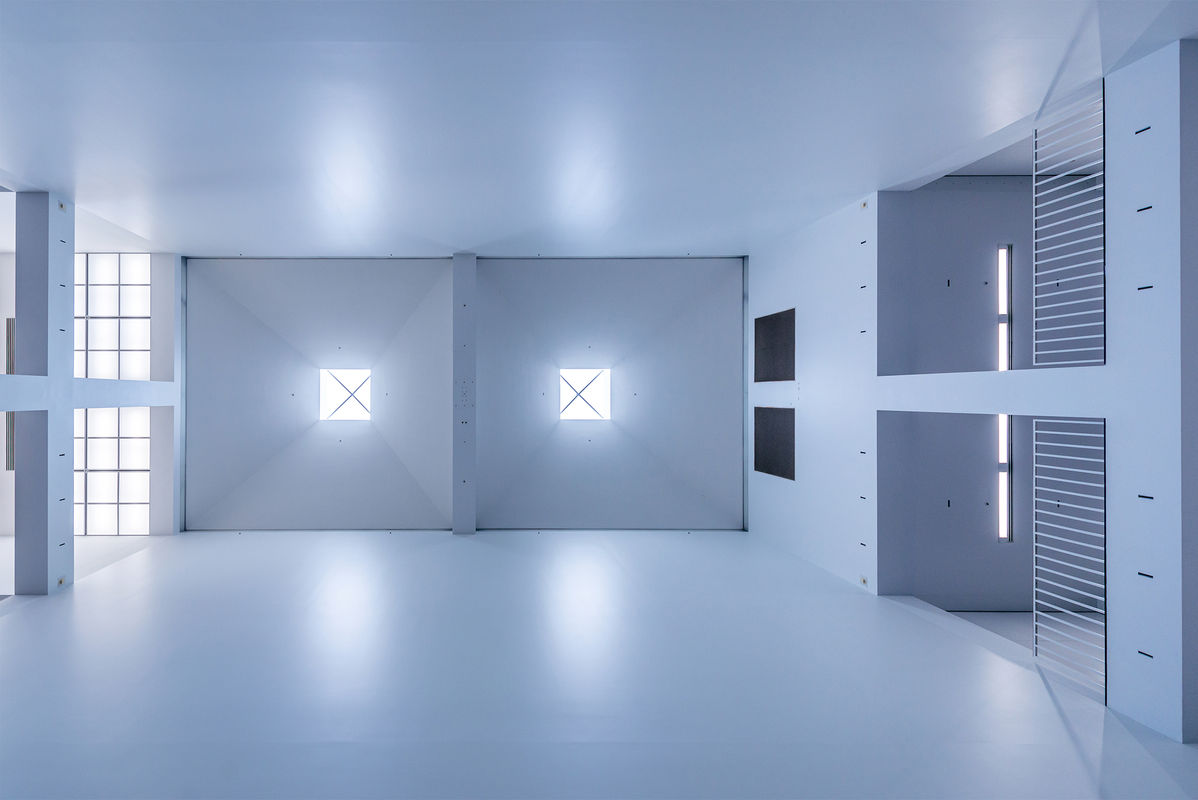 800_3533 post web.jpg