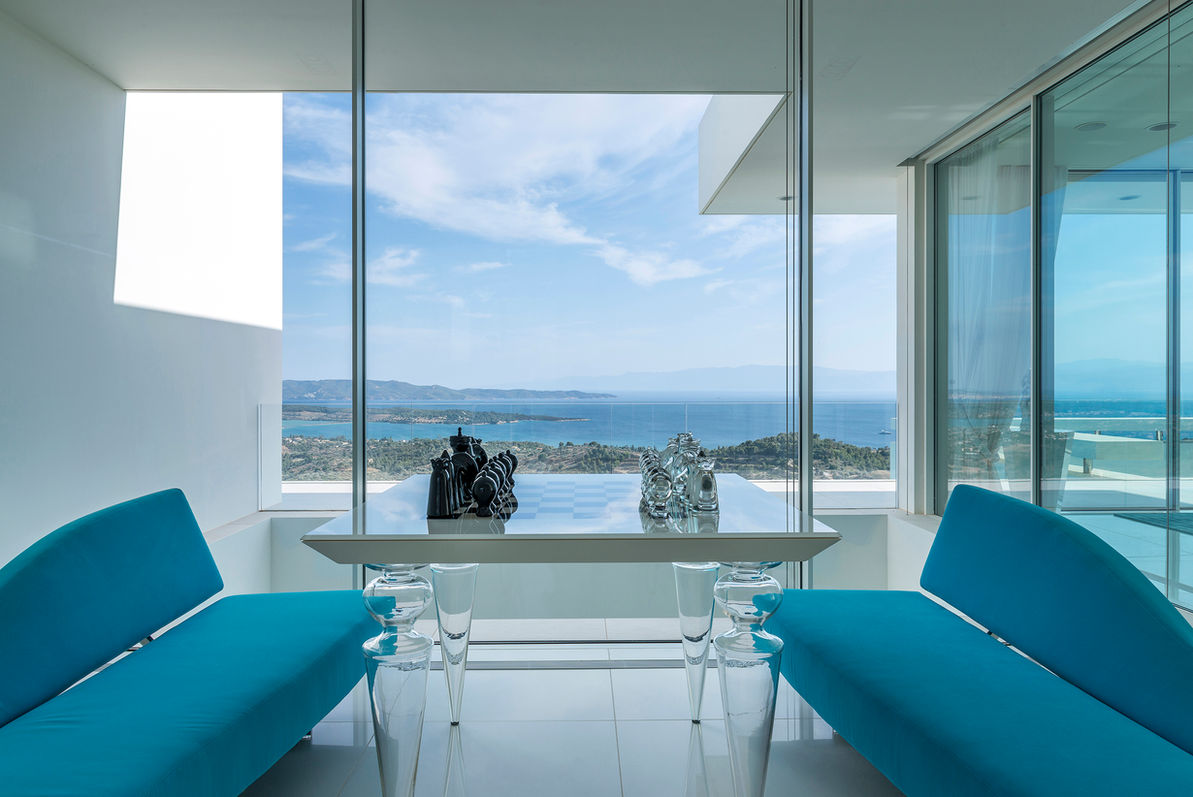 800_8243 post web.jpg