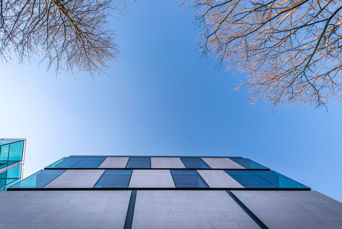 800_0842 post web.jpg