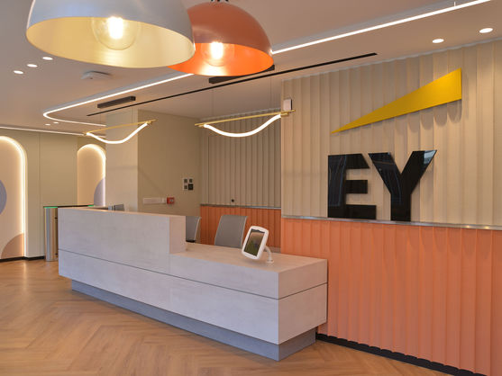 Photo shoot of the day - EY offices by O25 Architects, day 1