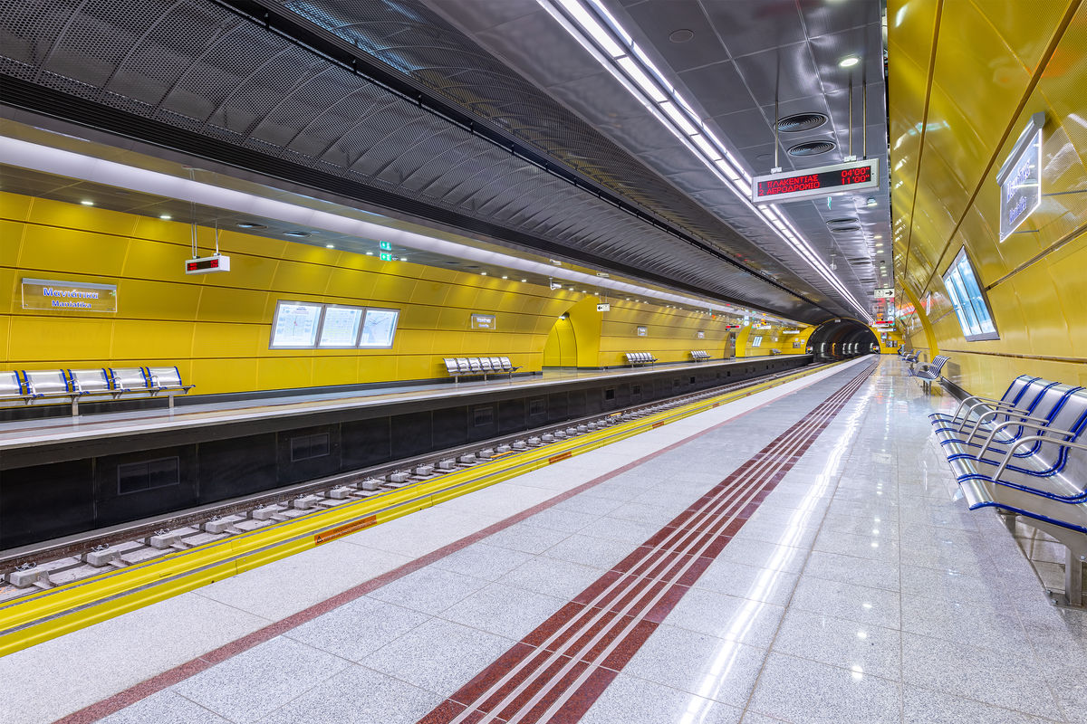 800_8889 post web.jpg