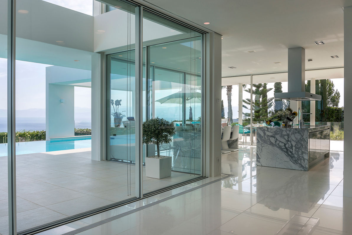 800_8192 post web.jpg