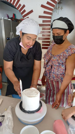 La pasión y la recompensa de convertirte en repostero o pastelero