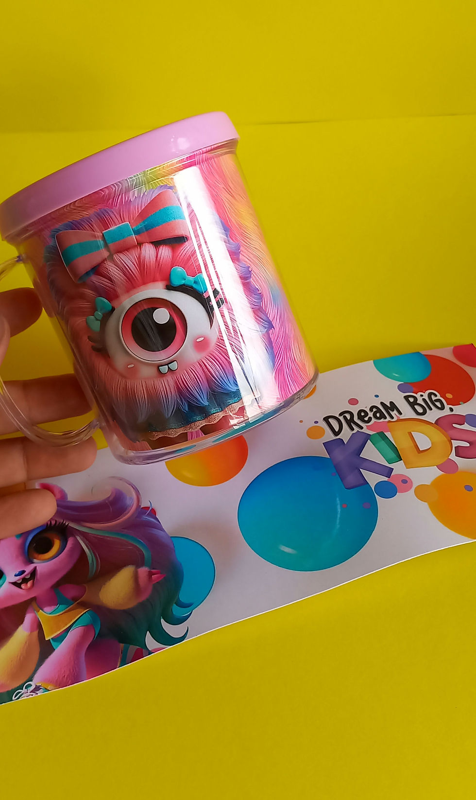 Miniatura: Kit maleta brochura + livro de colorir + caneca acrílica 