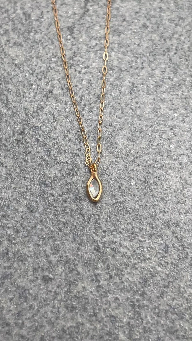 Thumbnail: 18KR Marquis Rosecut Diamond dangle necklace