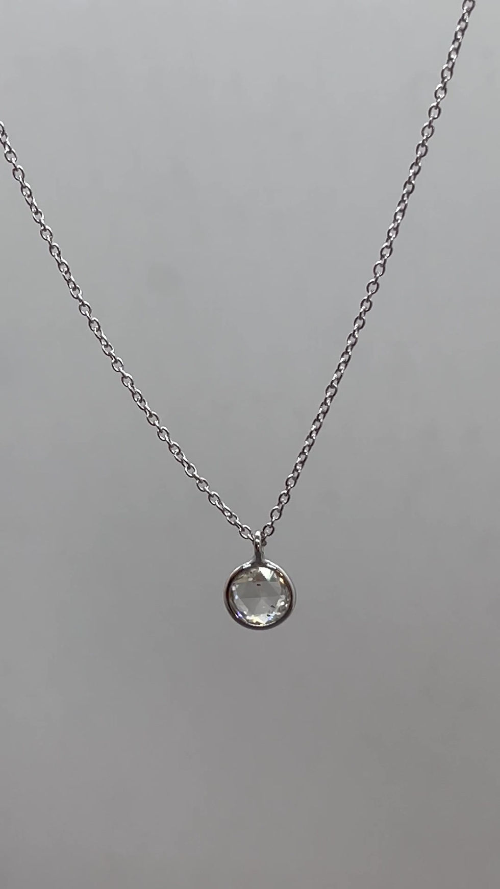 Thumbnail: 18KW Round Single Diamond pendant necklace