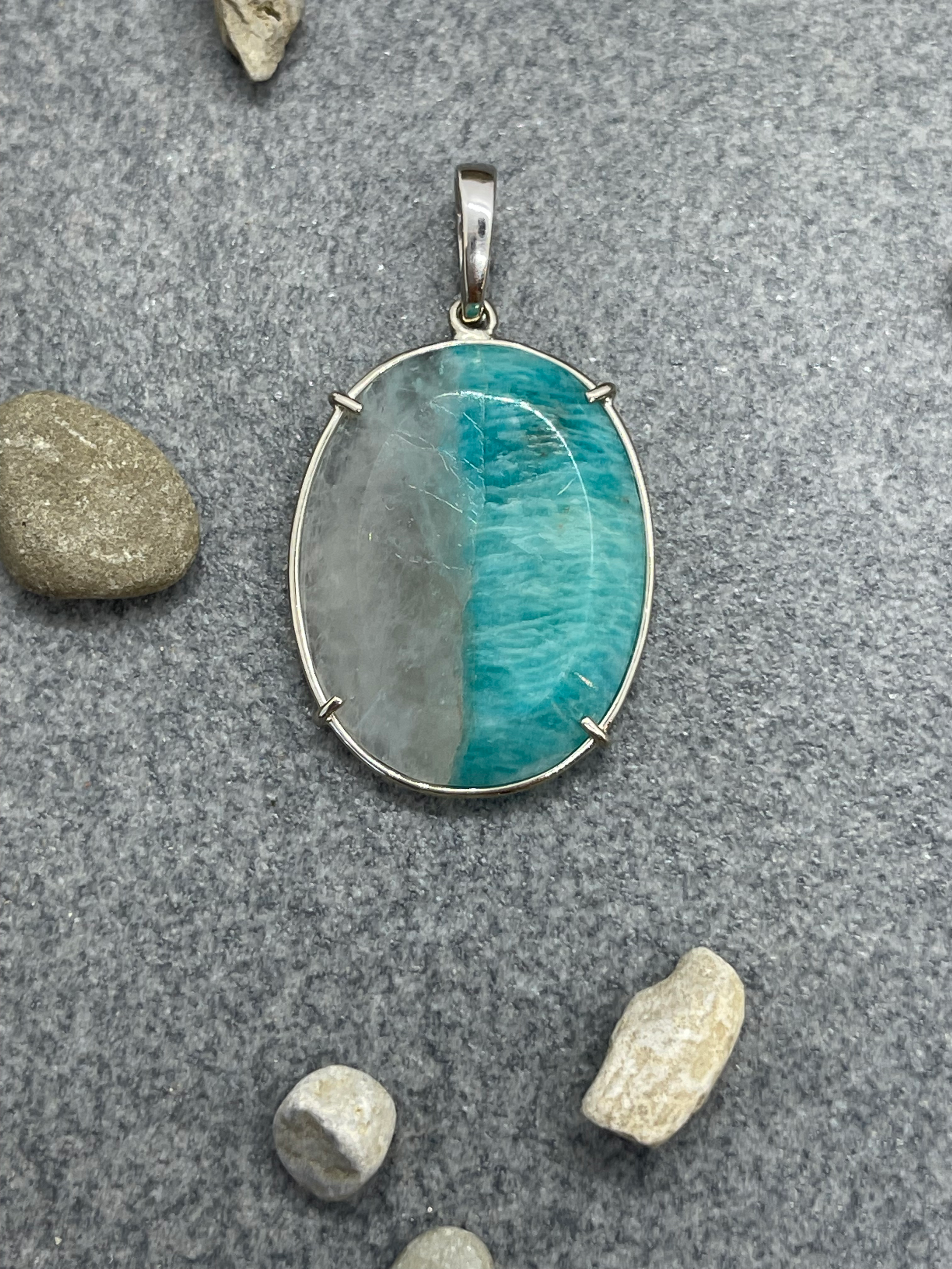 14K Amazonite Oval Pendant