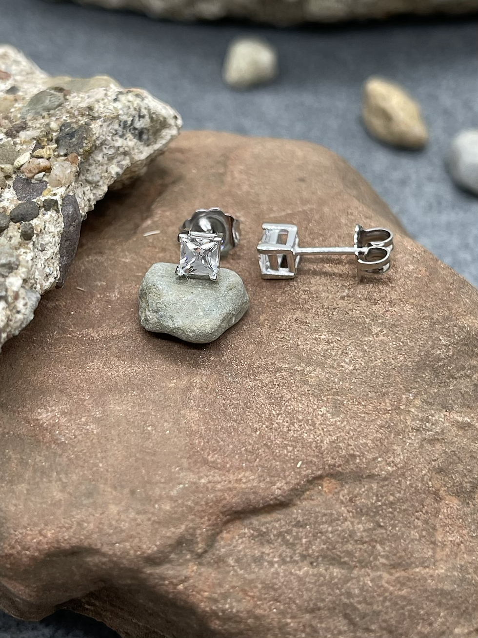 Thumbnail: 14K 4MM SQ White Topaz stud earring