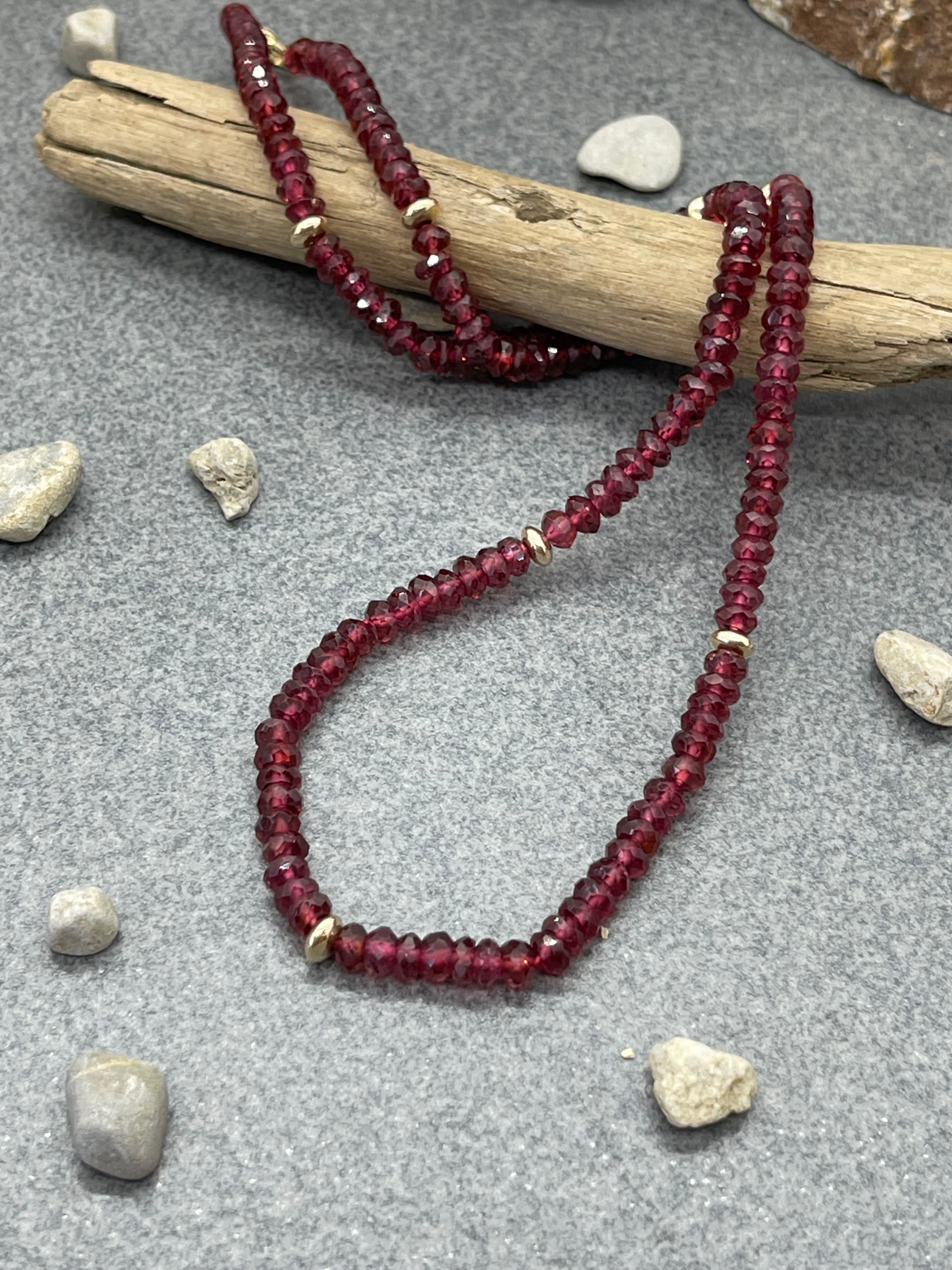 14K Garnet Gold Ellipse bead necklace