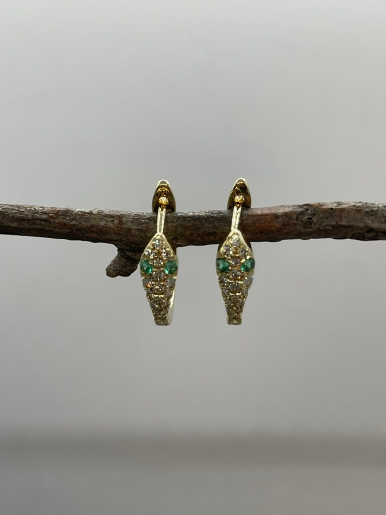 Thumbnail: 18KY Cobra Diamond Emerald huggie hoop earring