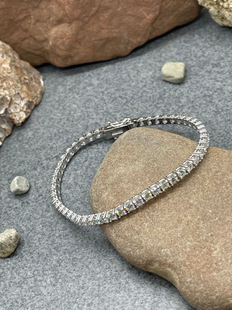 Thumbnail: 14KW Diamond Tennis bracelet