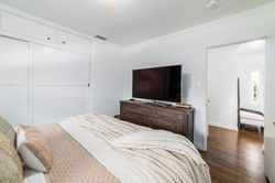 5122 Carlingford Ave-18