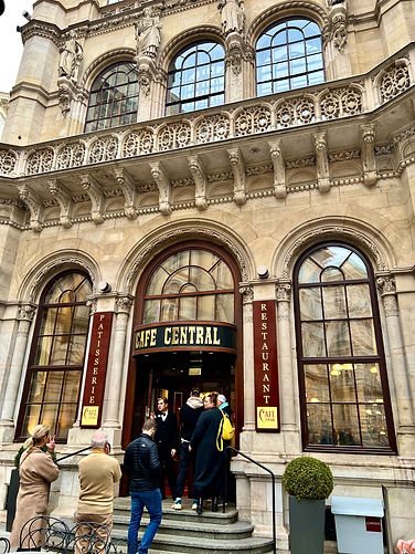 Café Central.JPG