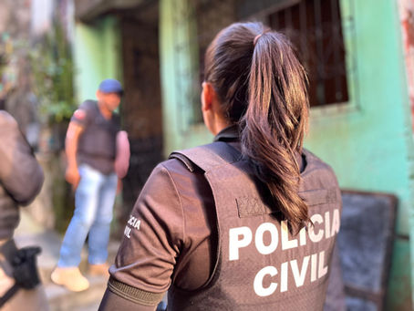Suspeitos de armazenar pornografia infantojuvenil são alvos de ação da Polícia Civil