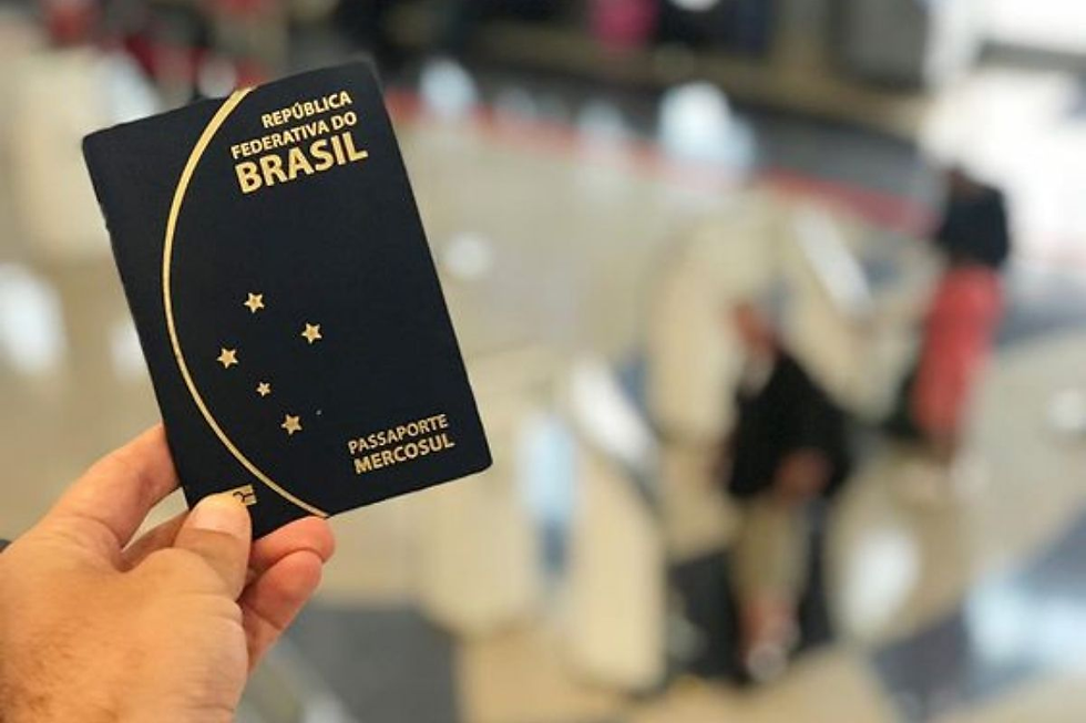 Brasileiro residente no exterior não precisa declarar Imposto de Renda no Brasil