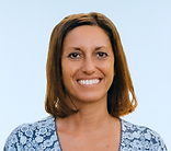 Ms. Emy, Ceibo Tutoring instructor for the Spanish and French Club for Kids, leading fun language-learning activities