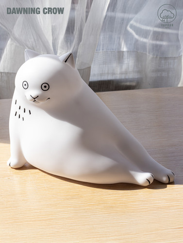 Vapour Park x Dawning Crow- THE BIG WHITE CAT WITH LAMP | Vapour Park