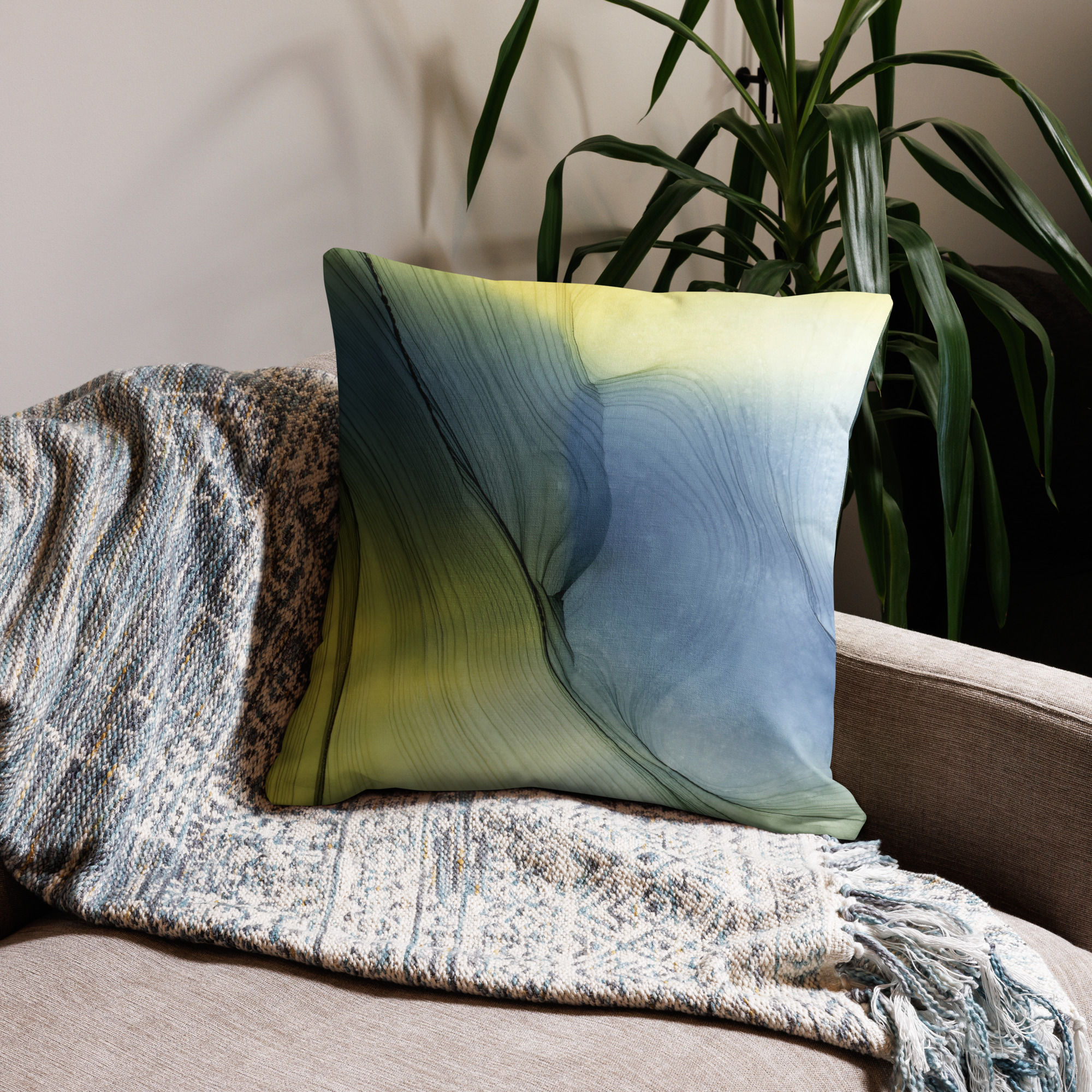 SHIMMER Premium Pillow