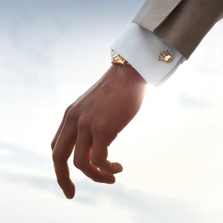 rolex-accessories-rolexcufflinks_2403jva_001-portrait.webp