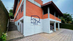 CASA DE RUA, no coração do Miolo da Granja Viana