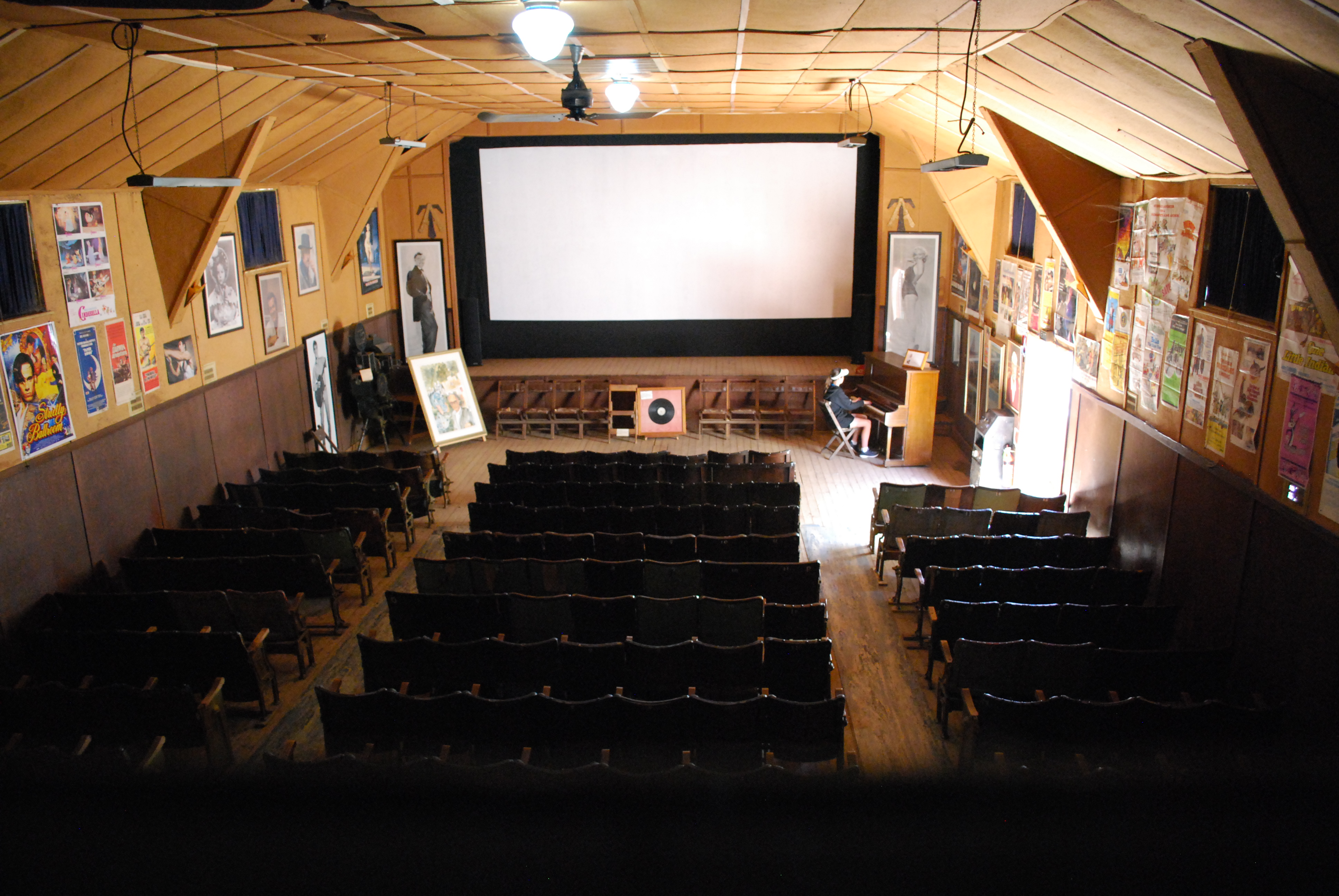Theaters Museums Increasingly Catering >> Amusu Theatre Movie Museum Manildra Theaters Museums Increasingly Catering >> Amusu Theatre Movie Museum Manildra