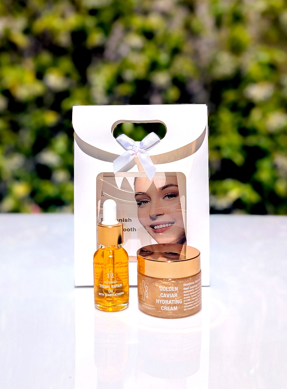 Thumbnail: Age Replenish Hydrate & Smooth Duo
