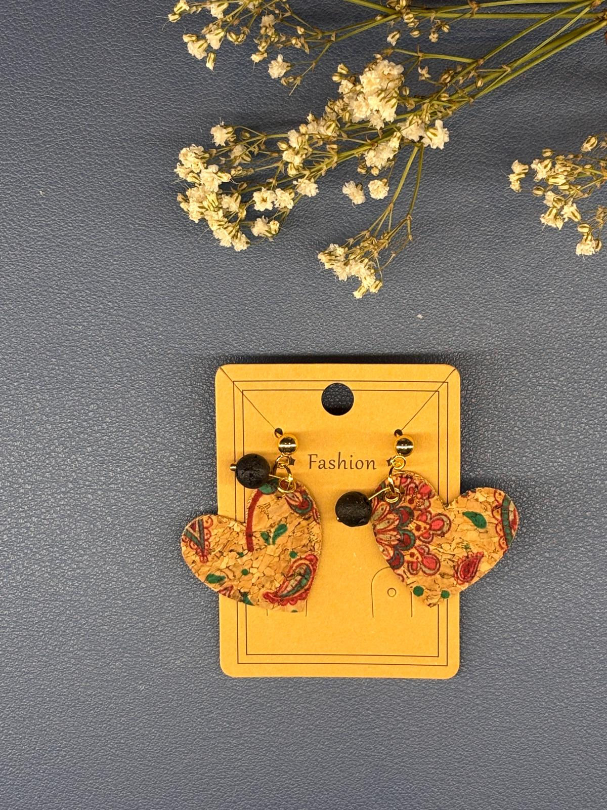 Boucles d'oreilles cœur à motifs floraux