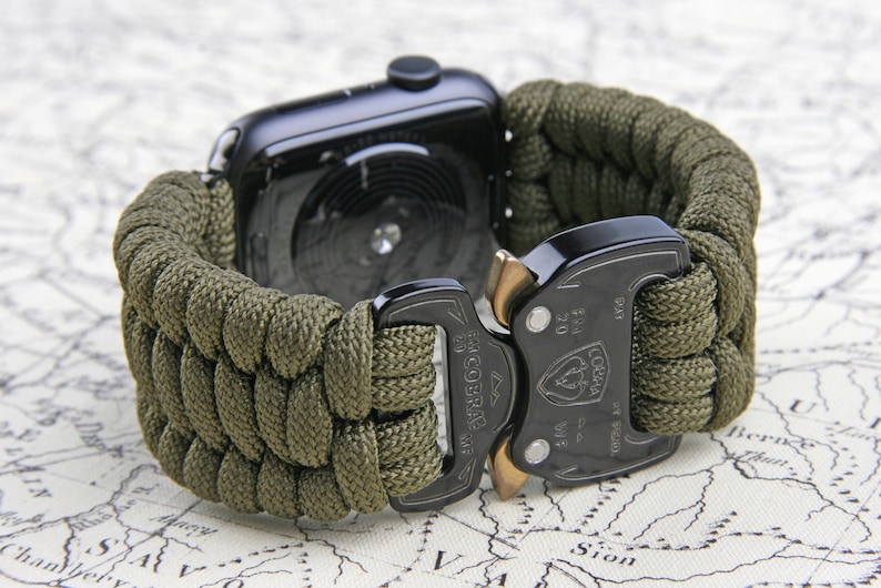Paracord Band