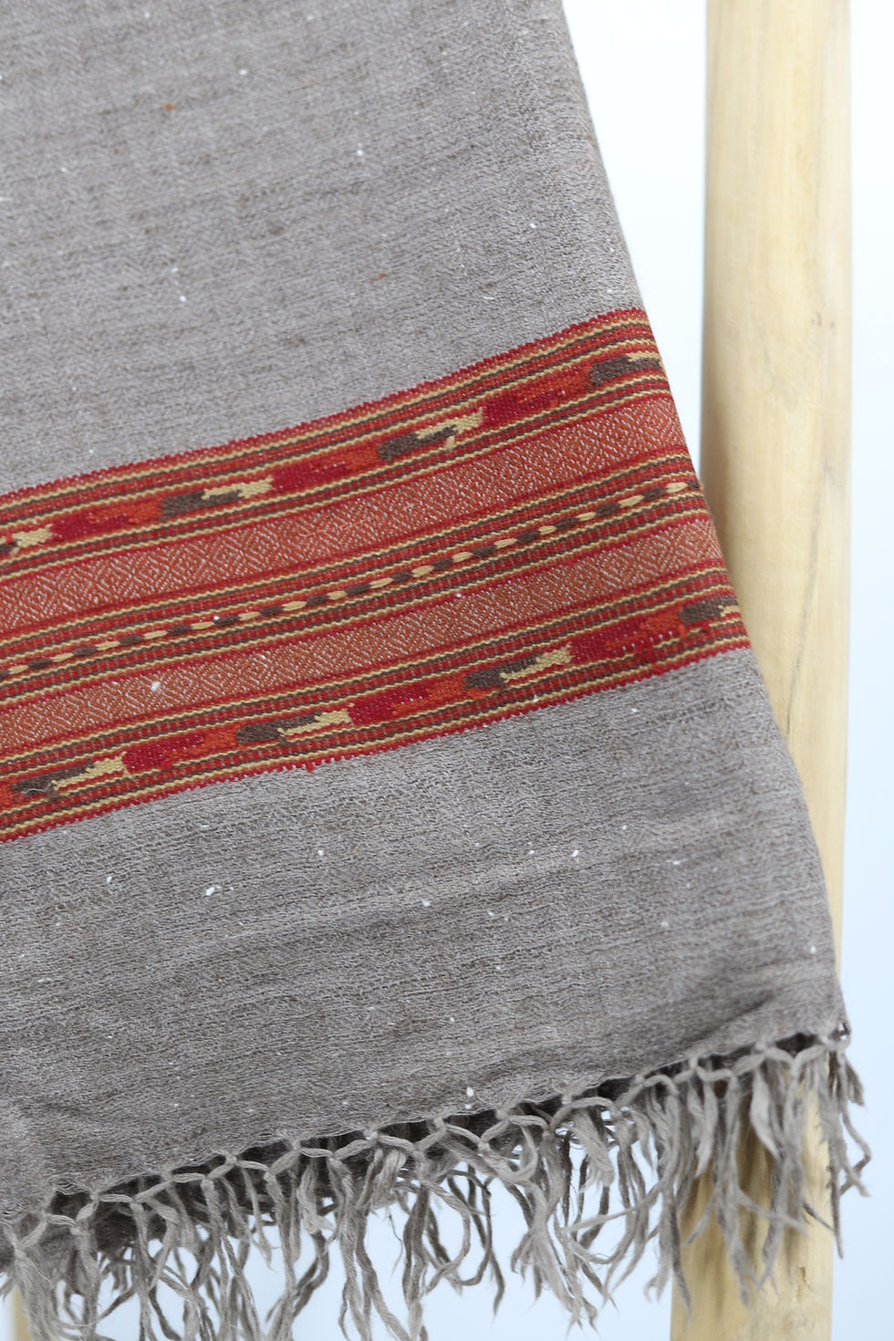 Thumbnail: Cashmere wool Kulu shawl