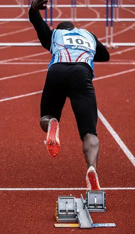 Runner using running blocks