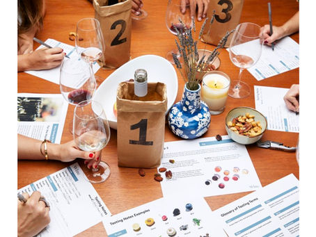 Experiencia sensorial y cata a ciegas para empresas enfocada en neuromarketing y memoria emocional.