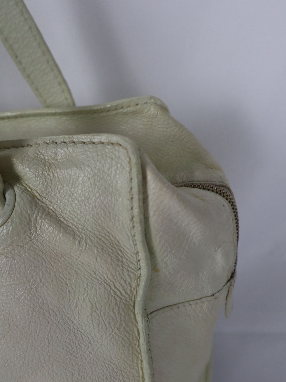 Thumbnail: Chanel Caviar Leather Hobo Bag