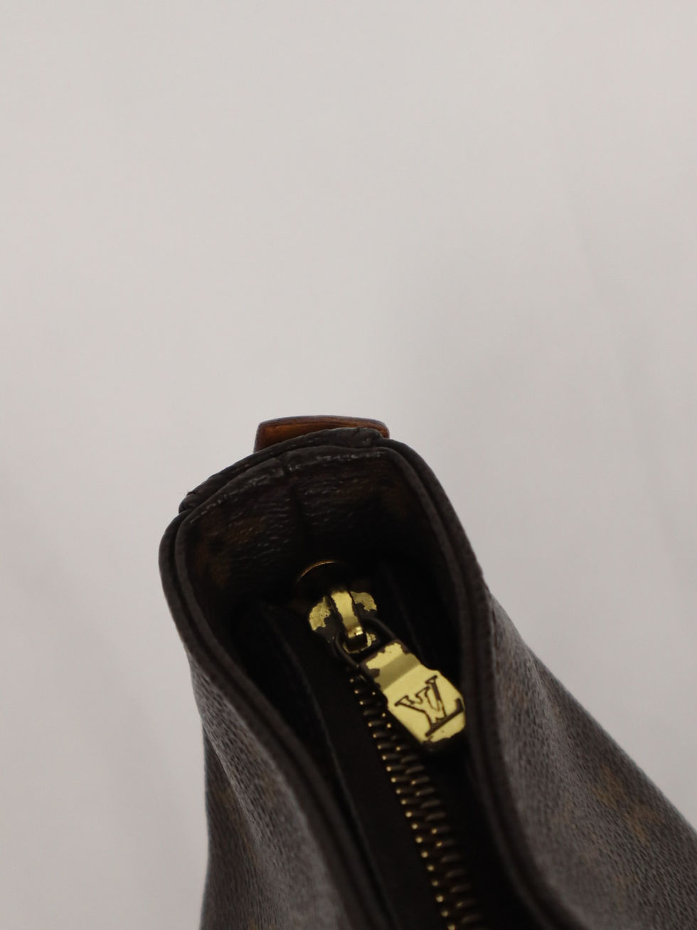 Thumbnail: Louis Vuitton Looping GM