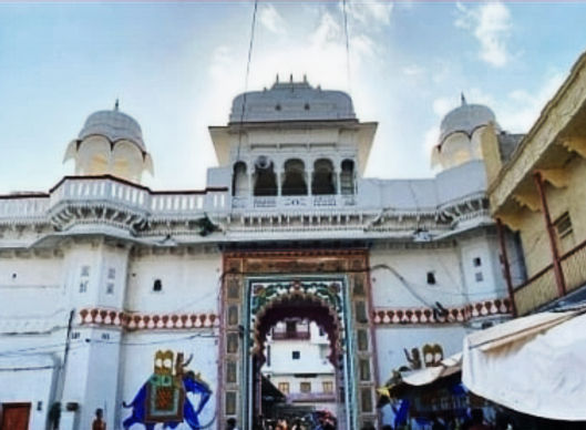 nathdwara_edited.jpg