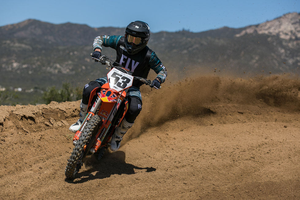 Swapmoto_450_Factory_Edition_Shootout-4-5-22-47.jpeg