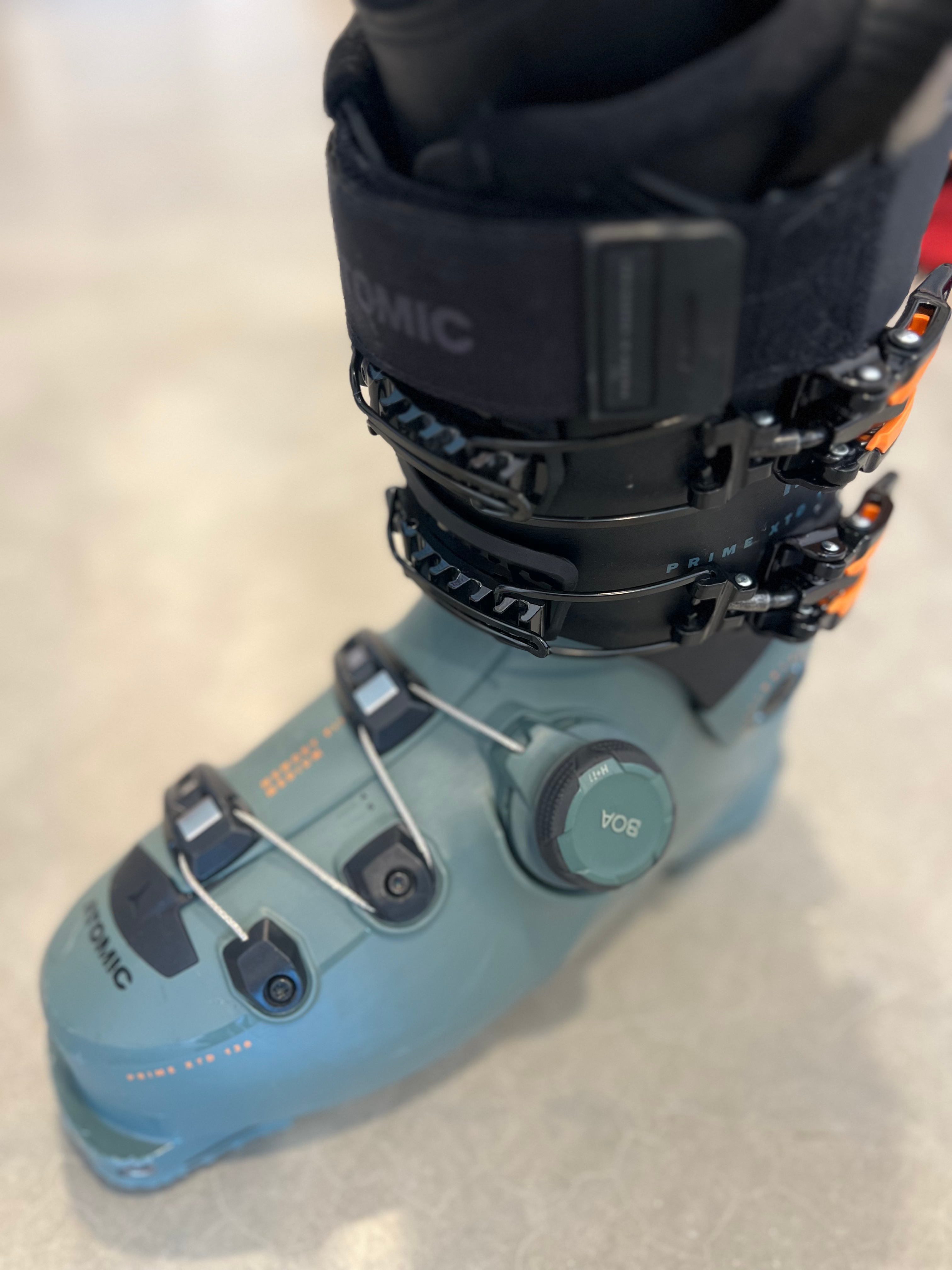 Season Adult Boot Rental