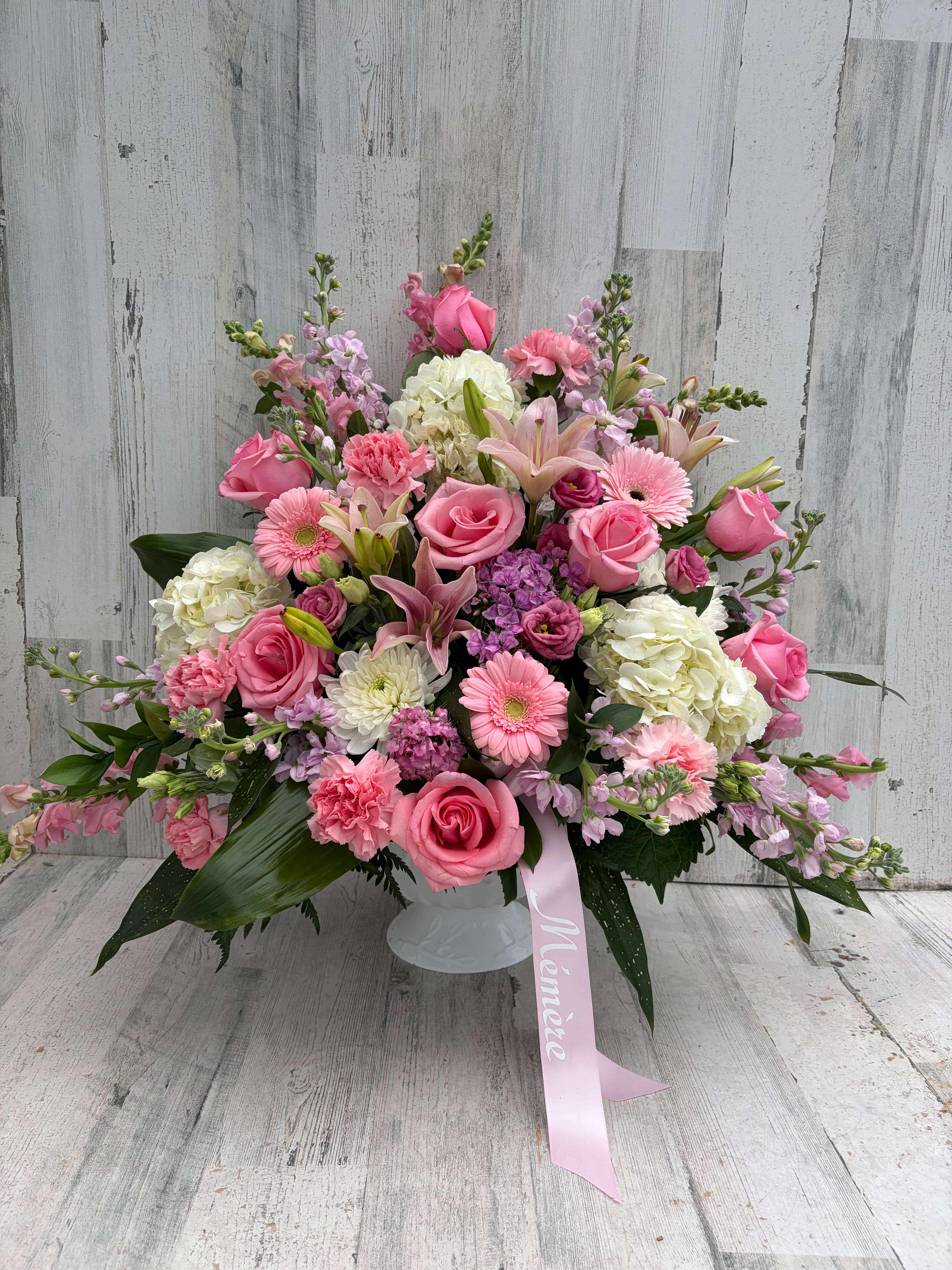 Cottage Garden Urn