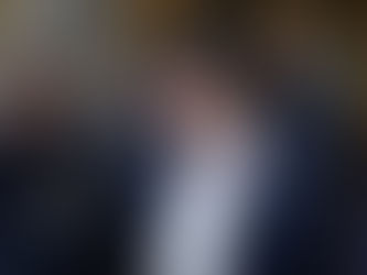 Condenan a 25 años de cárcel a fundador de FTX por fraude financiero