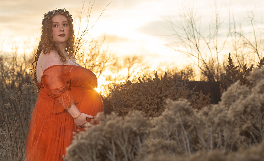 maternity photos_edited_edited.jpg