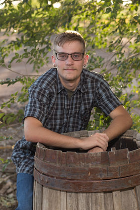 Senior photography
green trees
boy senior
outdoor senior pictures
graduation pictures
graduation photos
senior boy photography
senior photos
senior pictures
senior bosque photos
bosque pictures