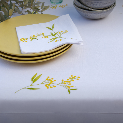 Thumbnail: Lady Dining Set