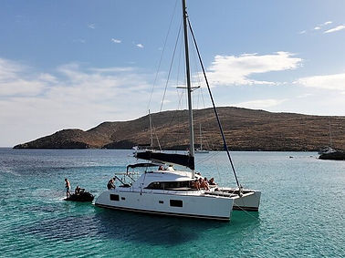 yacht.jpg