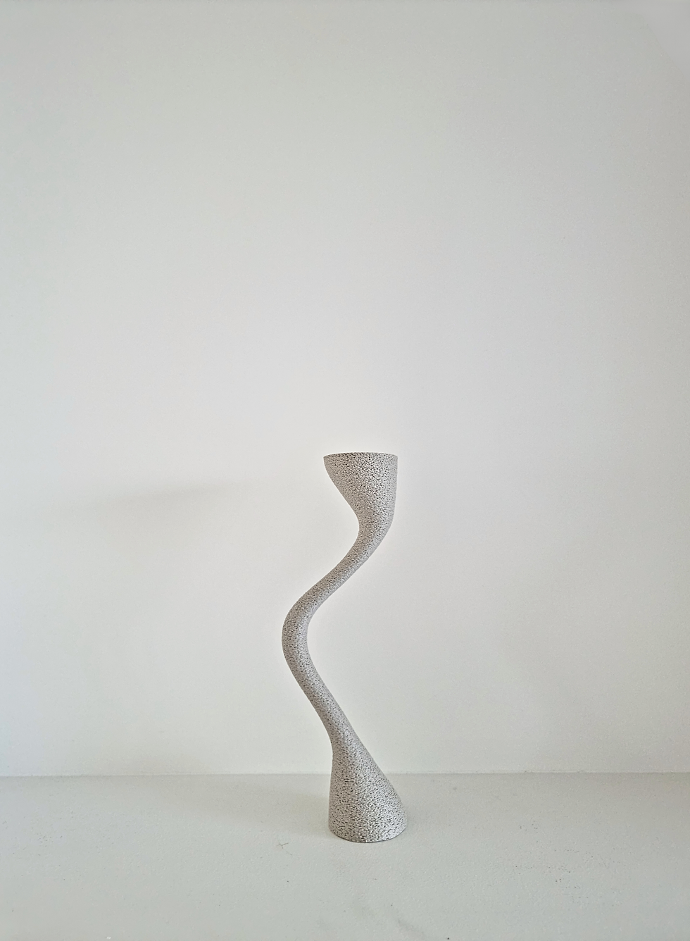 Thumbnail: The Candleholder Comporta - Medium - Greige