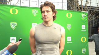 Oregon Football Gets Ready for Rematch Against Arizona