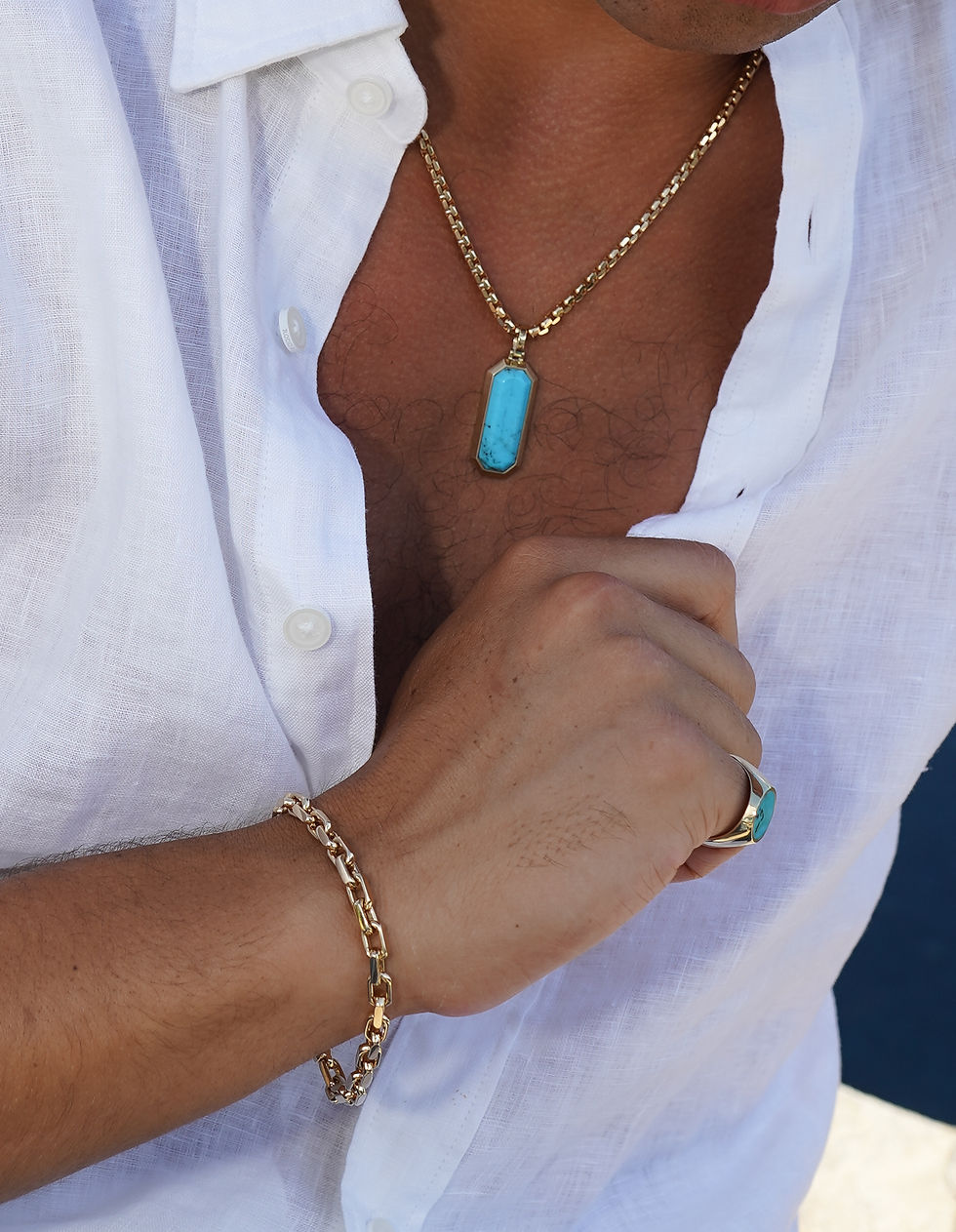 StudioLXR_sainstgold chains