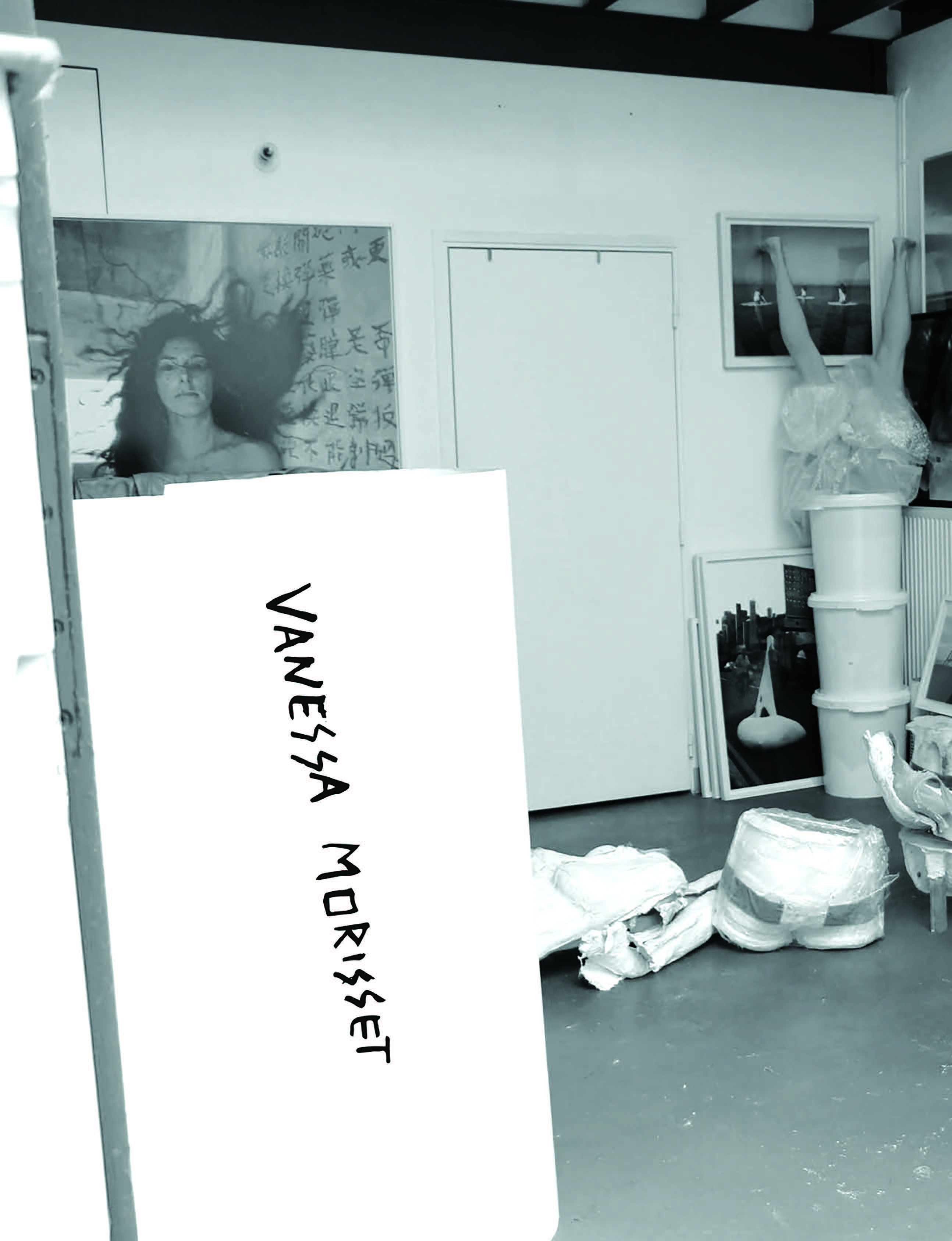  Pages(pantone) VANESSA MORISSET_Page_01