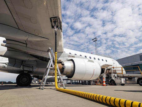 Best practices for avoiding fuel shortages during stopovers
