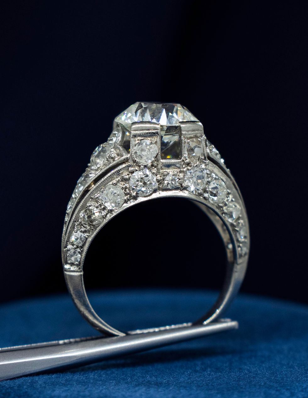 Thumbnail: Platinum Vintage Diamond Engagement Ring